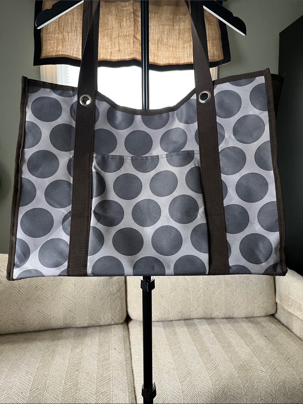 Thirty-one brand Gra Polka Dot Tote with Dark Brown Straps – Casual Everyday Bag